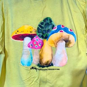Men’s Stussy T-Shirt